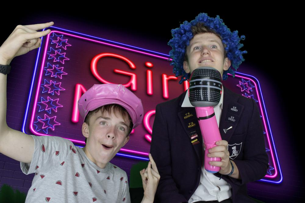 Leavers BBQ | View more photos from the event at gallery.myphotoboothexperience.co.uk/u/MyPhotoBoothExperienceLtd/Leavers-BBQ